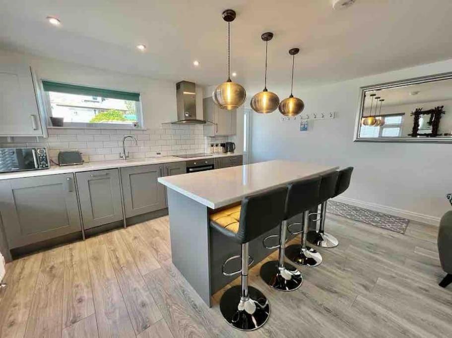 The Emslie Road Beach Flat Falmouth Eksteriør billede